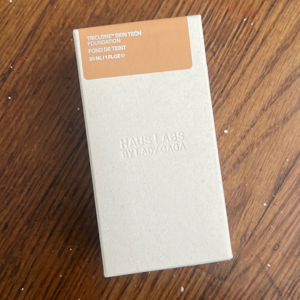 HAUS LABS BY LADY GAGA Triclone Skin Tech Foundation in 175 Light Neutral